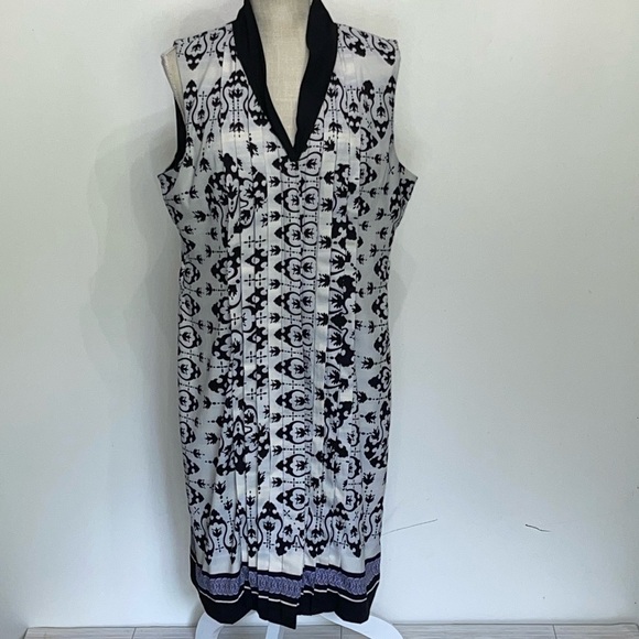 Nicole by Nicole Miller Sleeveless V-neck Button Front Damask Midi Dress; 14 - Picture 13 of 15